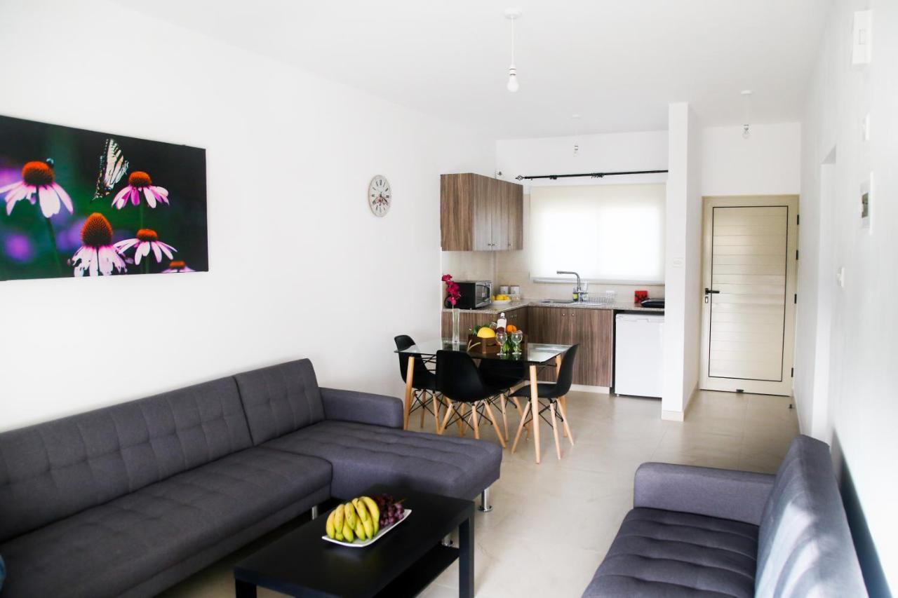 1B Seaside Orchid, Sea, Center Apartment Paphos ภายนอก รูปภาพ
