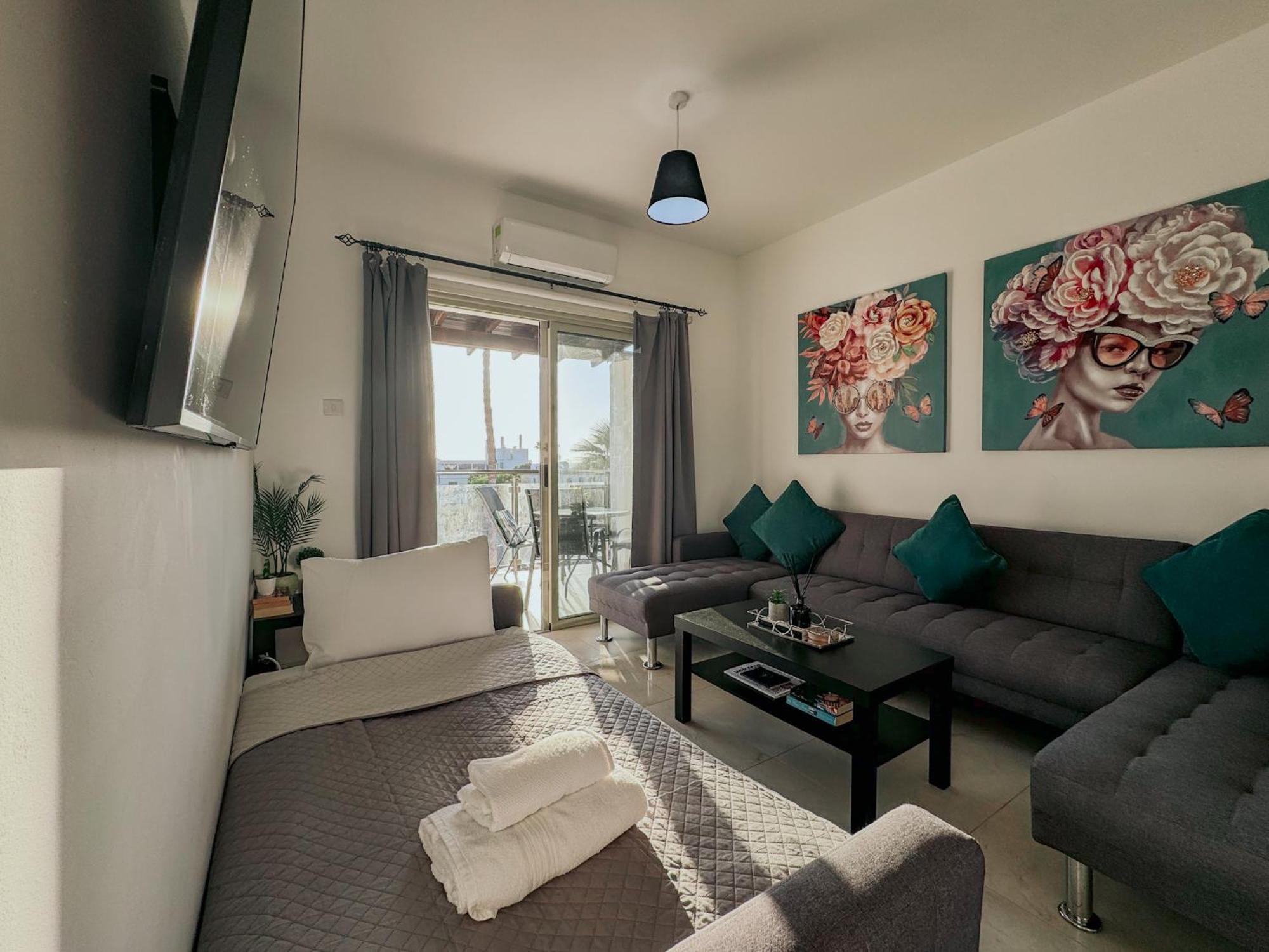 1B Seaside Orchid, Sea, Center Apartment Paphos ภายนอก รูปภาพ