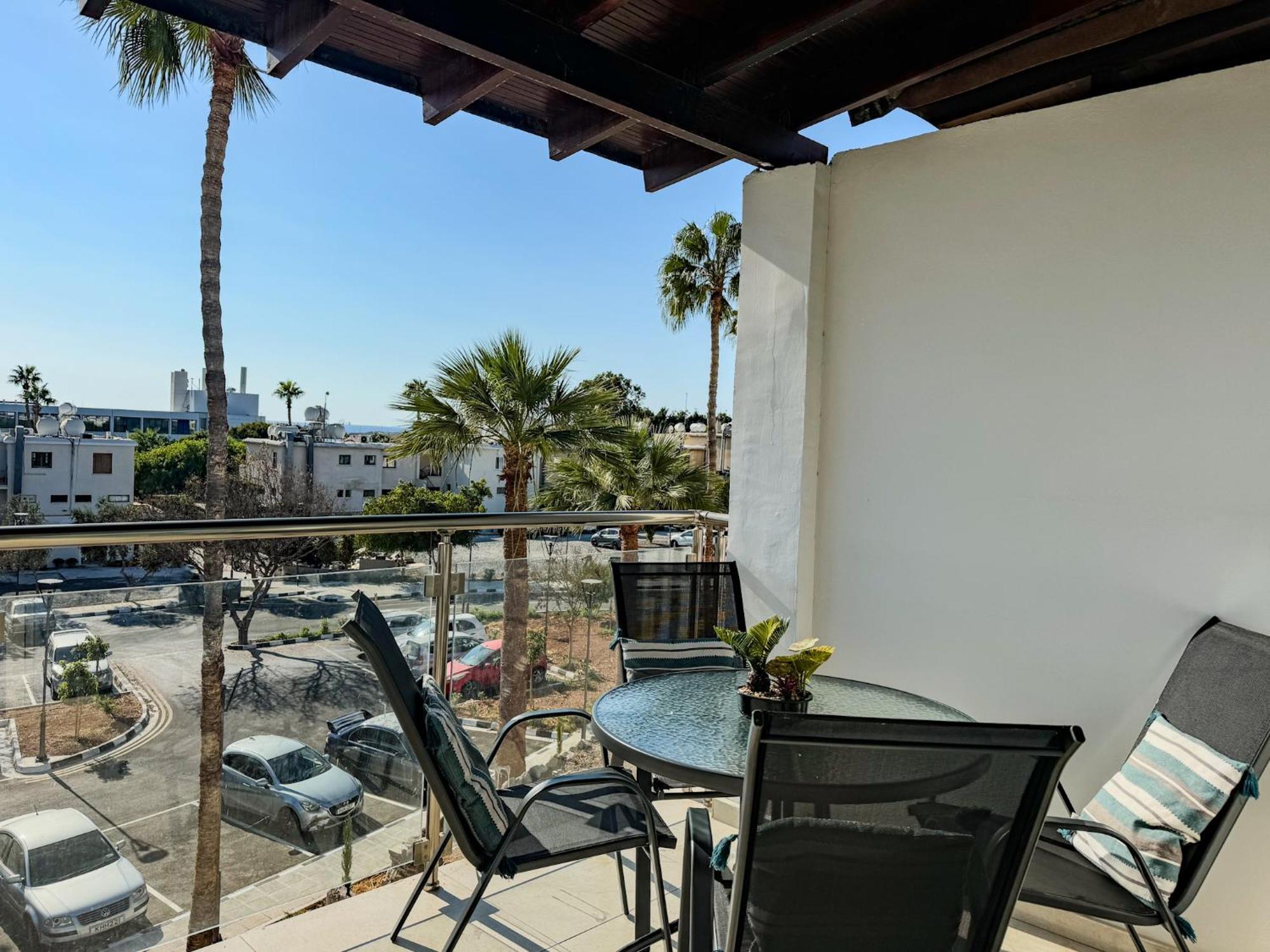 1B Seaside Orchid, Sea, Center Apartment Paphos ภายนอก รูปภาพ